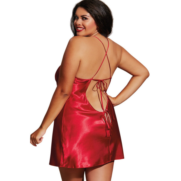 Nuisette grande taille rouge avec peignoir satinés 